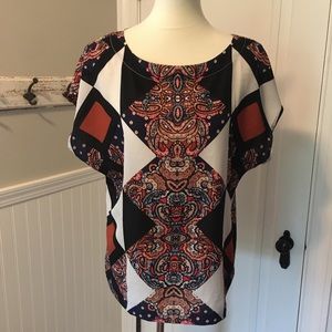 3/$15 SALE Daisy Fuentes Paisley Color Block Top